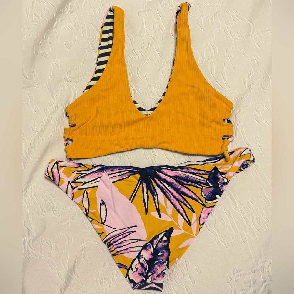 Maaji Bikini Set - Picture 2 of 5